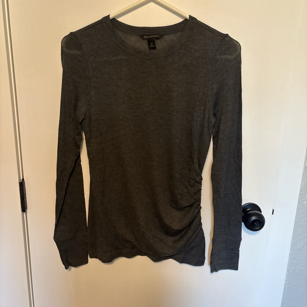NWT Banana Republic Charcoal Ruched Long Sleeve Top Size M